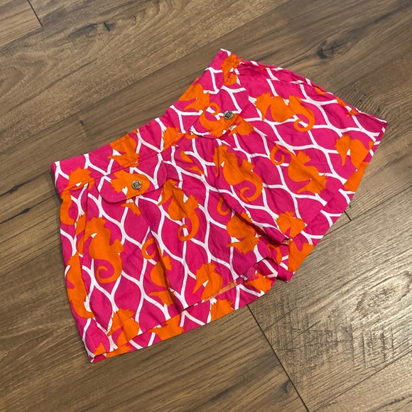 Escapada Beach Shorts with Orange Seahorse Design size XS